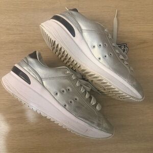 Onitsuka Tiger Silver Sneakers